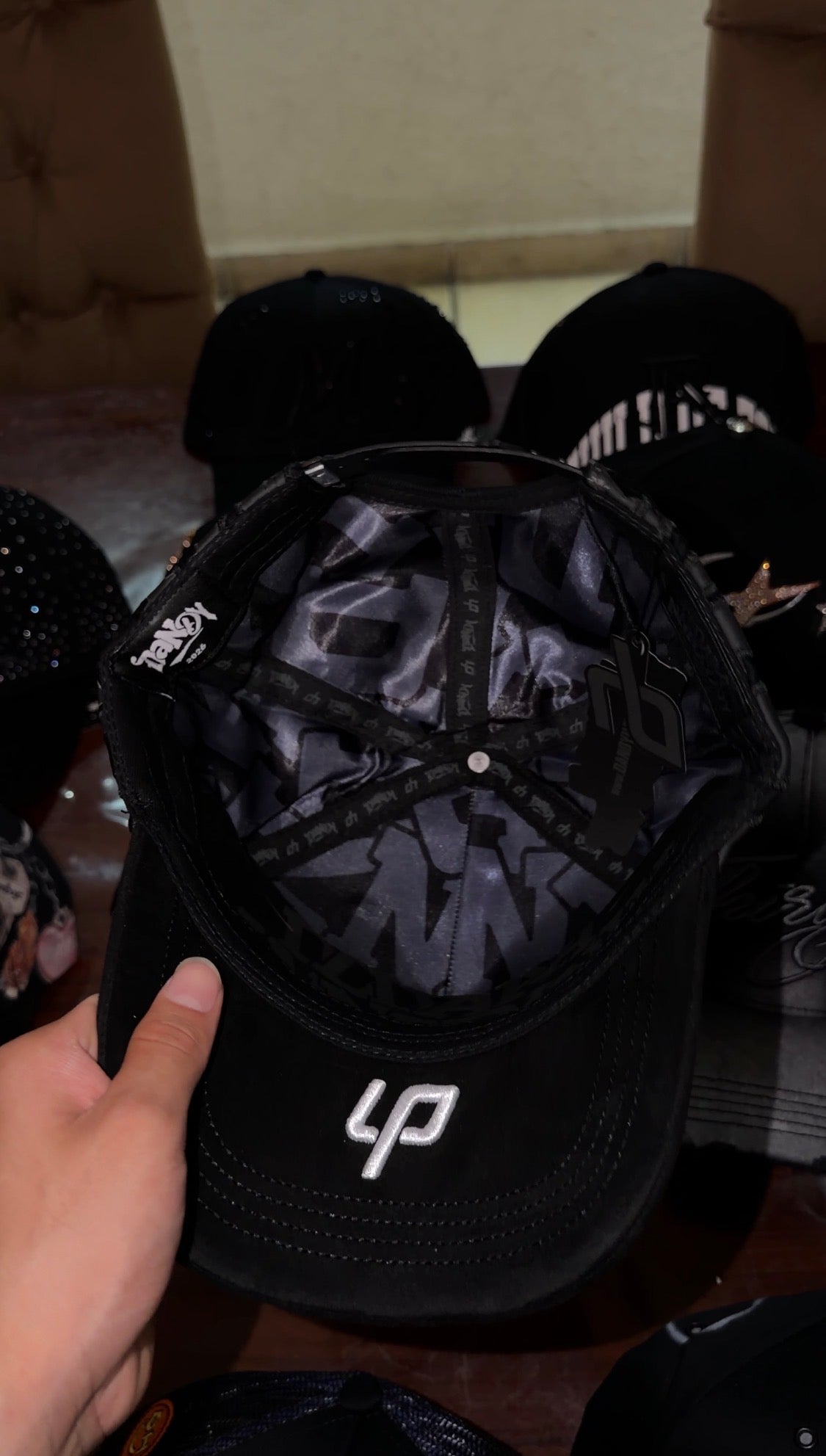 Dandy hats “DDDAAANNNDDDYYY”