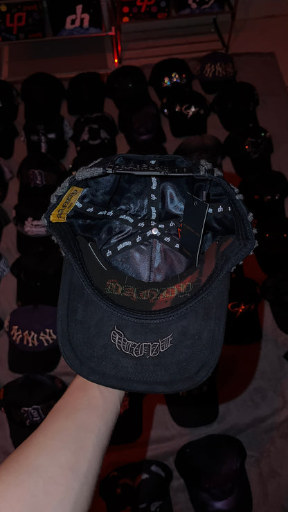 Dandy hats “plague”
